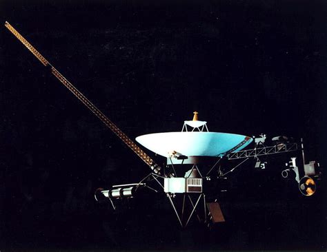 pictures from voyager 1 and 2
